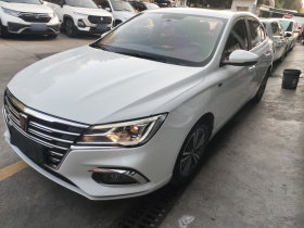 荣威i5 2019款 1.5L 手动4G互联朗豪版