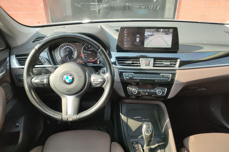 宝马X1 2021款 sDrive25Li 领先型中控内饰7002