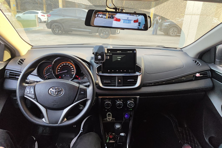 丰田 YARiS L 致炫 2020款 致炫X 1.5L CVT尊贵版中控内饰12