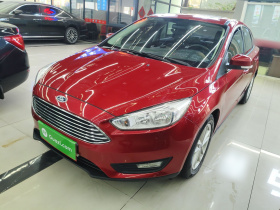 福特 福克斯 2018款 三厢经典 1.6L 自动风尚型智行版