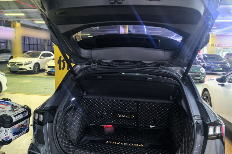 领克06 2020款 1.5T 劲Pro局部细节23