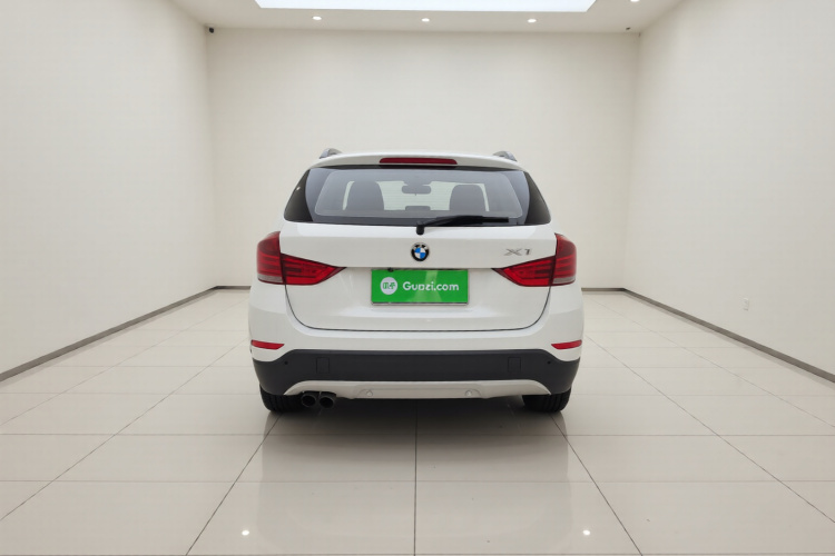 宝马X1 2015款 sDrive18i 时尚晋级版车身外观6