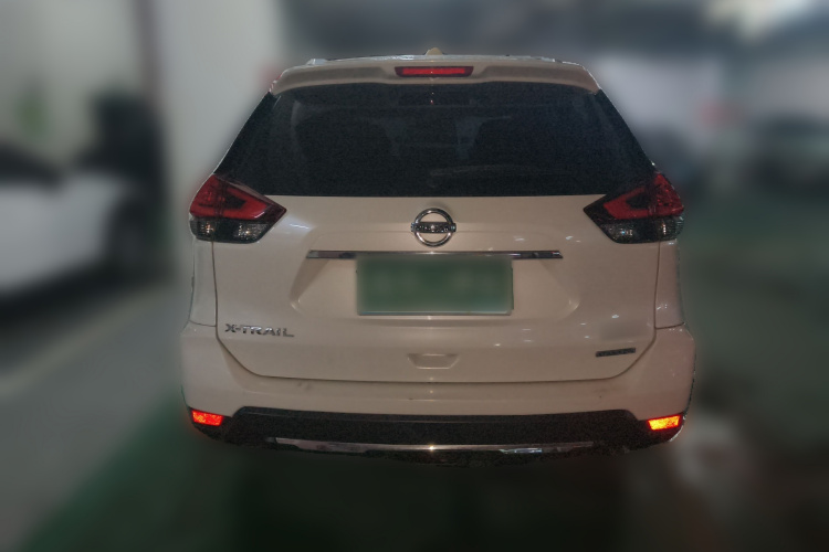 日产 奇骏 2019款 2.0L CVT智联舒适版 2WD车身外观6