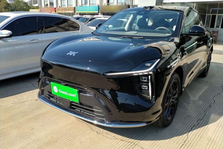 智己汽车 智己LS6 2026款 增程 66 Max+车身外观1