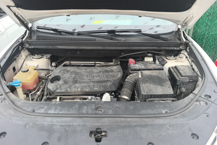 比亚迪 宋Pro 2019款 1.5T 自动精英型机舱底盘24