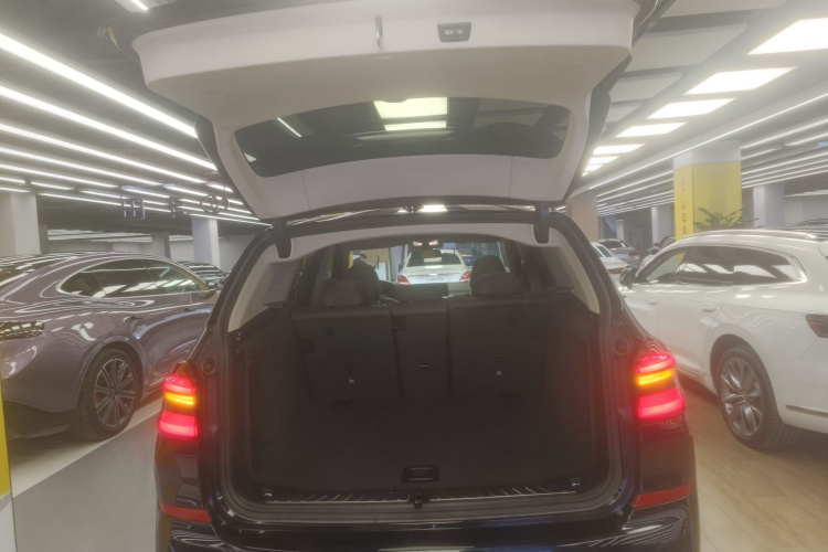 宝马X3 2021款 xDrive30i 领先型 M运动套装局部细节23