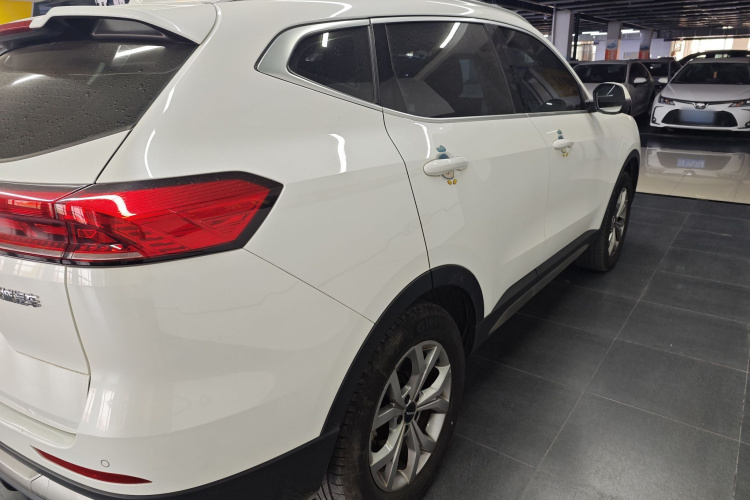 哈弗H6 2021款 国潮版 1.5GDIT 自动冠军版车身外观6005