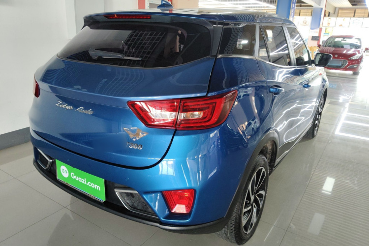 众泰T300 2017款 1.5T 手动豪华型车身外观6005