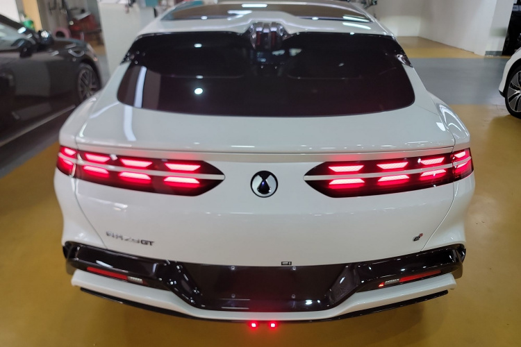 腾势Z9GT 2024款 1100四驱Max版车身外观6