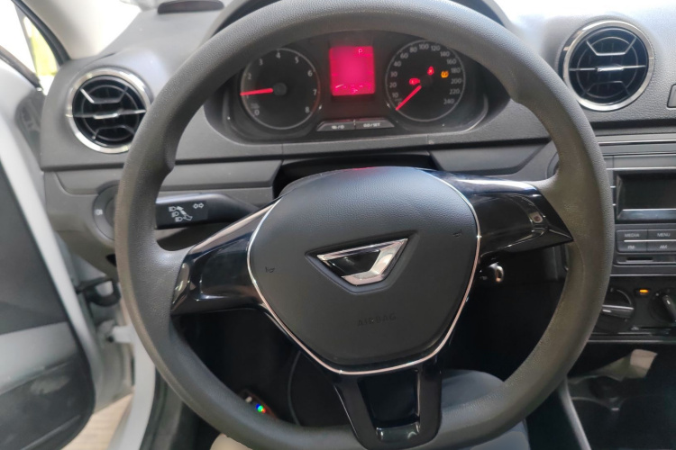 捷达VA3 2020款 1.5L 自动向上人生版中控内饰13