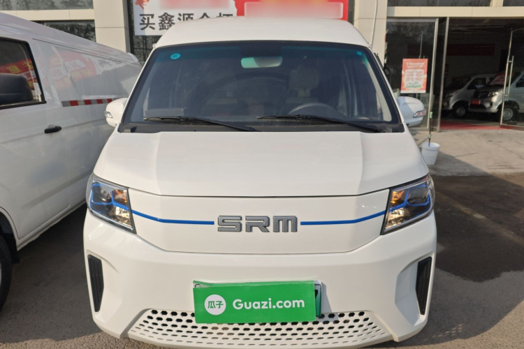 SRM鑫源 好运 2025款 启航版  弗迪42.3kWh 305km 6座车身外观2