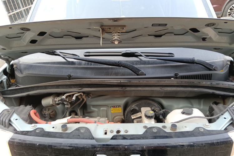 五菱汽车 宏光MINIEV 2020款 自在款 三元锂机舱底盘24