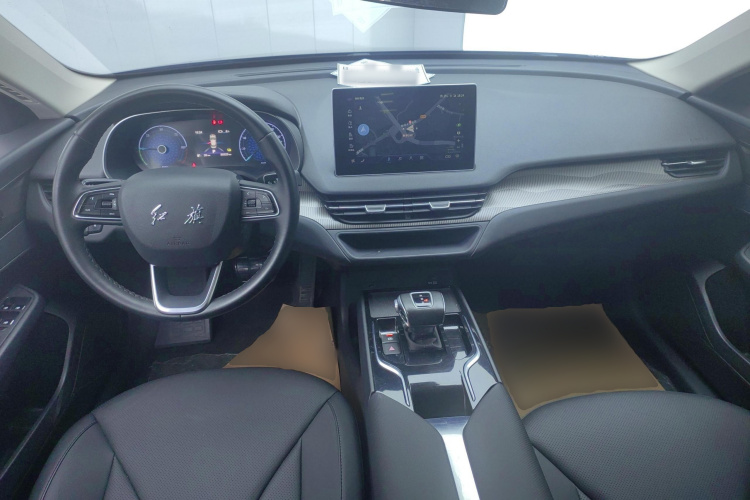 红旗E-QM5 2022款 431km 充电乐享版中控内饰12