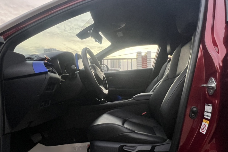 丰田 奕泽IZOA 2018款 2.0L 奕驰版 国V中控内饰7005