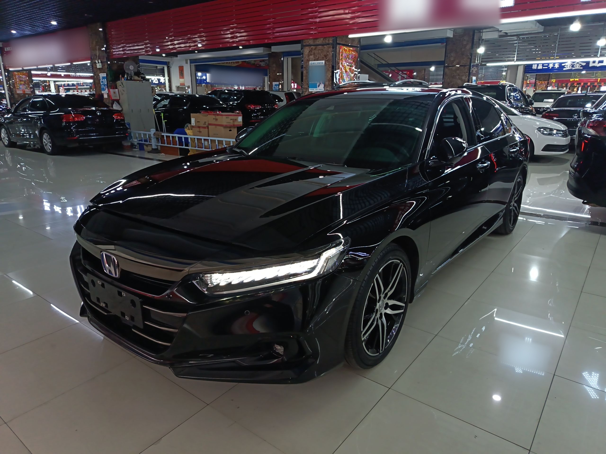 2022款 雅阁 锐·混动 2.0L 幻夜·锐智版图片