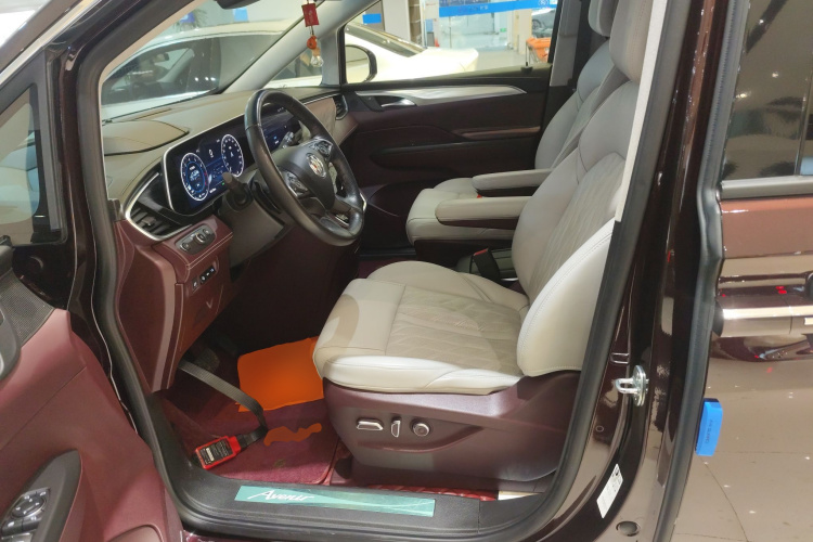 别克GL8 2022款 Avenir艾维亚 六座贤礼版中控内饰19