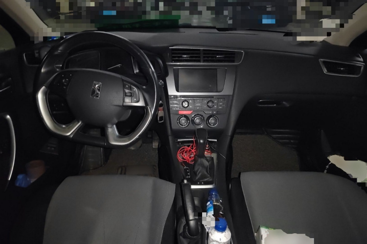 DS 5LS 2016款 1.6T 风尚版THP160中控内饰12