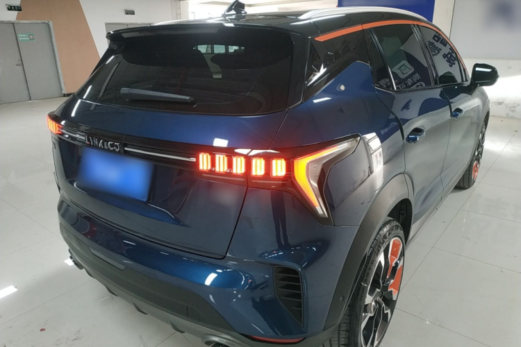 领克06 2020款 1.5T 耀Halo车身外观7