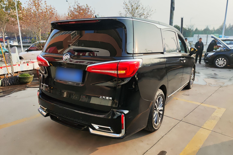 别克GL8 2017款 ES 28T 旗舰型 国V车身外观7