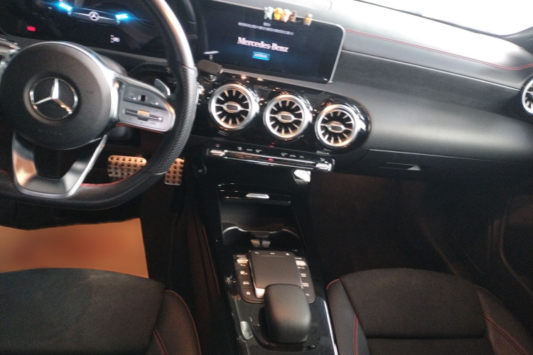 奔驰CLA 2020款 CLA 200 猎跑车局部细节18