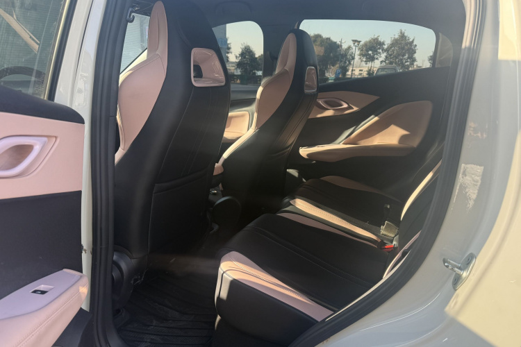 比亚迪 海鸥 2025款 305km 活力版中控内饰7005