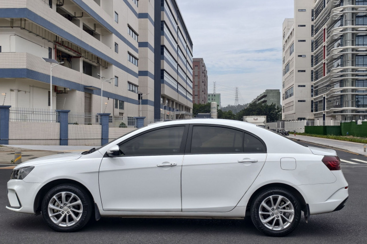 吉利汽车 帝豪 2021款 UP 1.5L 手动豪华型车身外观6004