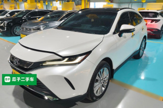 丰田 凌放HARRIER 2022款 2.0L CVT两驱旗舰版