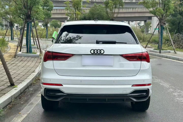 奥迪Q3 2021款 35 TFSI 时尚动感型车身外观6004