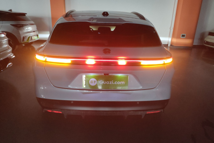 蔚来ET5T 2024款 75kWh Touring车身外观6004