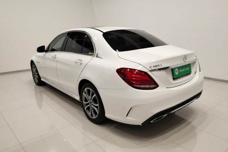 奔驰C级 2018款 C 180 L 时尚型运动版车身外观5