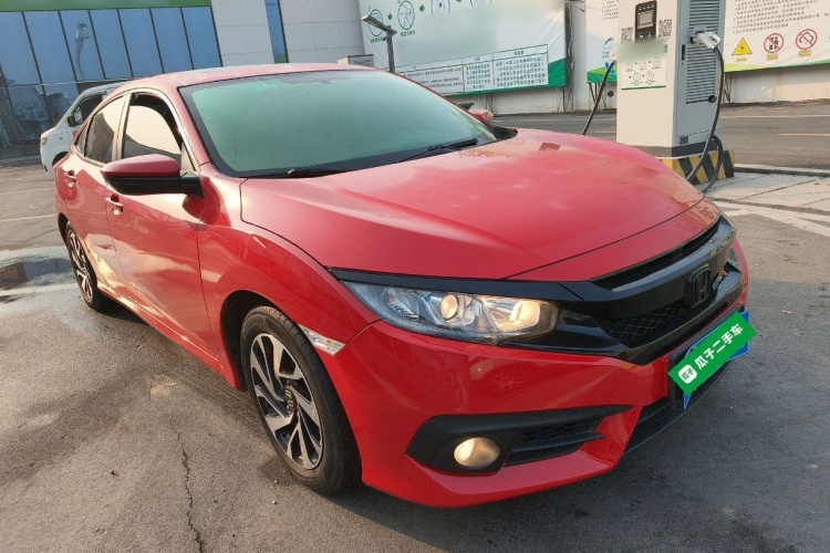 本田 思域 2016款 220TURBO CVT豪华版车身外观3