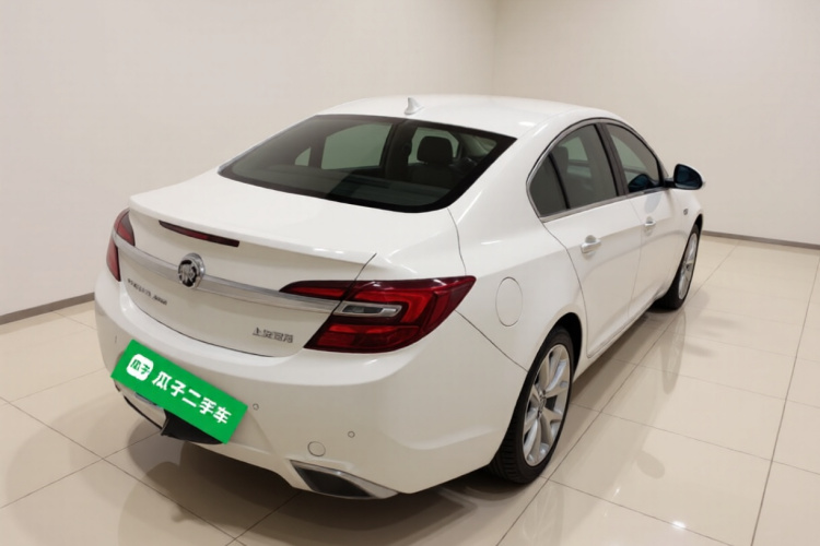 别克 君威 2014款 GS 2.0T 纵情运动版车身外观7