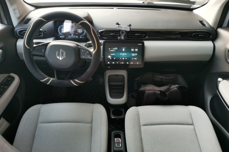 零跑汽车 零跑T03 2023款 310轻享版中控内饰7002