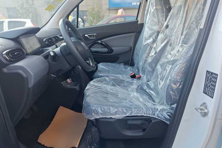 零跑汽车 零跑T03 2025款 310舒享版中控内饰19