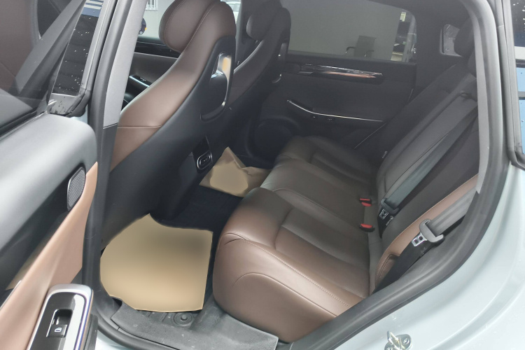 零跑汽车 零跑C01 2023款 525舒享版中控内饰7004