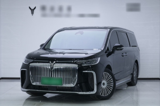岚图汽车 岚图梦想家 2025款 PHEV 四驱旗舰鲲鹏版