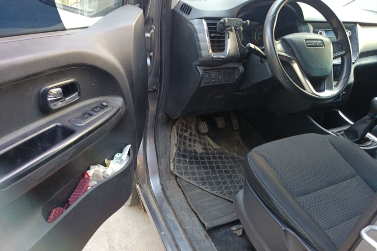 金杯 金海狮 2021款 1.5L 客车工程狮 6座中控内饰20