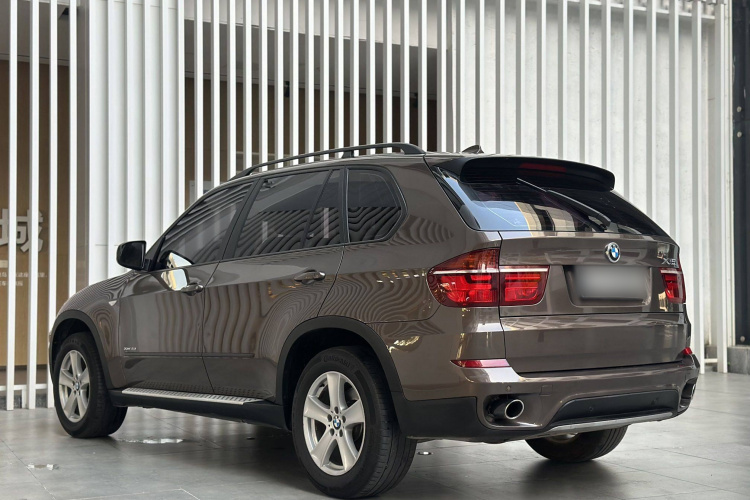 宝马X5(进口) 2013款 xDrive35i 领先型车身外观6006
