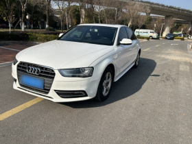 奥迪A4L 2013款 35 TFSI 自动标准型
