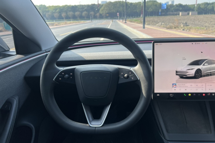 特斯拉 Model 3 2023款 后轮驱动版局部细节13