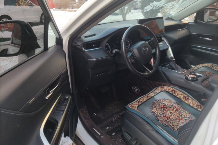 丰田 凌放HARRIER 2022款 双擎 2.5L CVT四驱尊享版中控内饰20