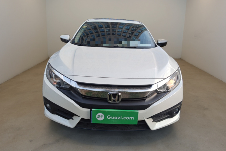 本田 思域 2016款 220TURBO 手动豪华版车身外观2