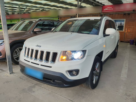 Jeep 指南者(进口) 2014款 改款 2.4L 四驱舒适版