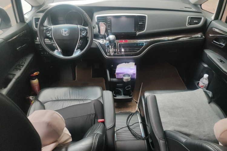 本田 奥德赛 2019款 2.0L 锐·尊享版中控内饰12