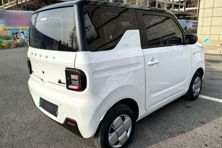 吉利银河 2024款 熊猫mini 200km 耐力熊车身外观6005