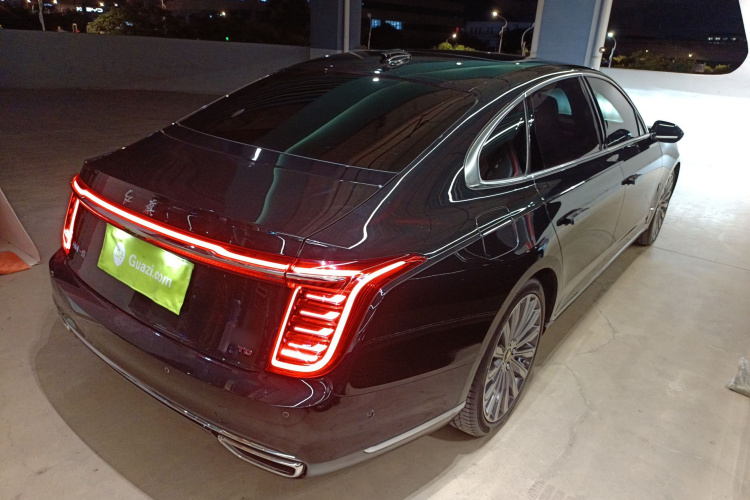 红旗H9 2022款 3.0T 智联旗领四座版车身外观7