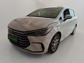 比亚迪 宋MAX 2021款 升级版 1.5T 手动豪华型 7座