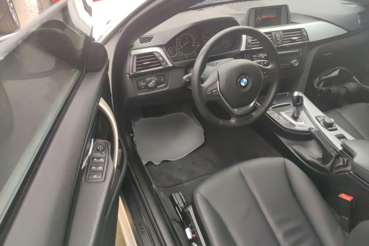 宝马4系 2014款 420i 敞篷时尚型中控内饰7003