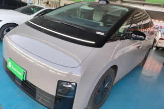 理想汽车 理想MEGA 2024款 Ultra