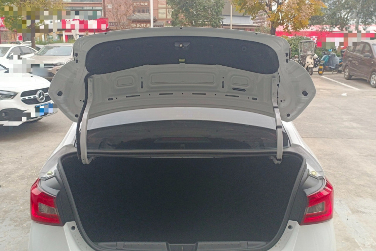 奇瑞 艾瑞泽5 2021款 PRO 1.5L 手动青春版局部细节23